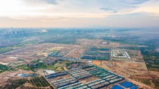 Hàng loạt công trình tiện ích dành cho cộng đồng, như Quảng trường Kinh đô ánh sáng hay công viên ven kênh Silk Park sẽ hoàn thành vào tháng 12 năm nay.