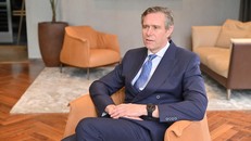 Ông Robert Barlett, CEO Druce toàn cầu trong buổi ký kết cùng Masterise Group nhằm phân phối bất động sản Việt Nam ra toàn cầu. Ảnh: Druce