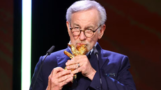 Steven Spielberg giành giải thành tựu trọn đời tại LHP Berlin