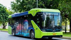 Chủ đầu tư đặc biệt triển khai các tuyến xe VinBus với tần suất 10 phút/chuyến, chạy cả ngày lẫn đêm, tất cả các ngày trong tuần.