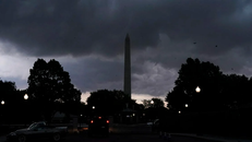 Chính phủ Mỹ đóng cửa văn phòng do thời tiết cực đoan