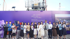 Chương trình “Hi GREEN - Đổi rác nhựa lấy cây xanh” do Công ty N.H.O kết hợp cùng Hội Liên hiệp Phụ nữ phường Sở Dầu - quận Hồng Bàng tổ chức.