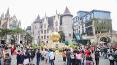 Đà Nẵng, Tây Ninh đón lượng khách đông đầu xuân Giáp Thìn 