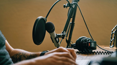 Tạo động lực bứt phá cho sách nói trong năm 2024