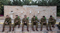 Gaza trải qua ngày yên bình hiếm hoi