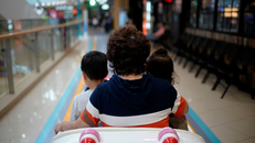 Phụ nữ thành thị Trung Quốc sợ sinh con