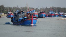 Bão số 3 đổi hướng mạnh cấp 15, giật cấp 17