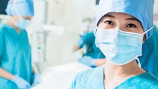 Thư ngỏ của một bác sĩ: Chúng tôi đang không đủ khẩu trang để làm việc