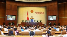 Phó Chủ tịch Quốc hội Uông Chu Lưu điều hành nội dung thảo luận (Ảnh: Quochoi.vn)