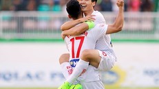 Ông Chung Hae Seong có dám để Công Phượng dự bị?