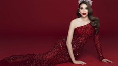 Phạm Hương sở hữu thần thái sang chảnh, quyền lực trước khi chính thức hết nhiệm kỳ Hoa hậu Hoàn vũ Việt Nam.