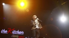 Dàn sao 'khủng' gây náo loạn phố đi bộ Hà Nội 