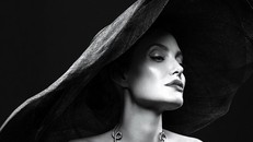 Angelina Jolie vẫn đứng vị trí số 1 Top phụ nữ được ngưỡng mộ nhất thế giới