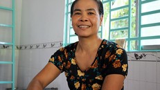 Người phụ nữ gần 25 năm không ăn cơm vẫn sống khoẻ