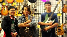 Nguyễn Trọng Tài đảm nhận vai trò hát chính trong nhóm nhạc The 20th Century - XX (hay có tên gọi khác là Double X) gồm 4 thành viên. 