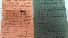 Hồ sơ điều trị của ông Hiệu từ 48 năm trước. Ảnh: BSCC.