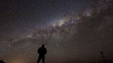 Dải ngân hà hiện rõ trên bầu trời đêm. Ảnh: NASA