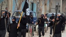 Các tay súng thuộc nhóm Nhà nước Hồi giáo tự xưng. (Nguồn: Reuters)