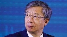 Thống đốc Ngân hàng Trung ương Trung Quốc, ông Yi Gang - Ảnh: Bloomberg