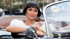 Hoa hậu H'Hen Niê xuất hiện với kiểu tóc mới xinh tựa búp bê