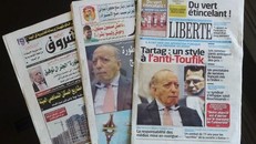 Ông Athmane Tartag trên các mặt báo của Algeria. Ảnh: AFP