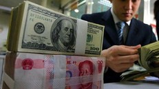 Tiền Việt Nam giữa bối cảnh tiền TQ 'vượt lằn ranh đỏ'