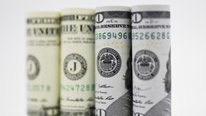 Fed sẽ tiếp tục bơm tiền vào hệ thống tài chính Mỹ thêm 3 tuần