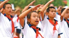 Trường học nên hoãn kỳ nhập học để tránh lây lan dịch bệnh. Ảnh: Asia One.