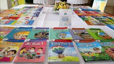 Từ ngày 27/2/2020, bạn đọc có thể truy cập sách điện tử của 4 bộ sách Kết nối tri thức với cuộc sống, Chân trời sáng tạo, Cùng học để phát triển năng lực và Vì sự bình đẳng và dân chủ trong giáo dục trên website của Nhà xuất bản Giáo dục Việt Nam. Ảnh: Th