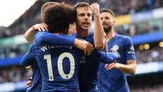 Các cầu thủ Chelsea sẵn sàng giảm lương 10% (Ảnh: Getty).