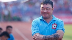 HLV Trương Việt Hoàng thừa nhận Viettel không phong tỏa được Công Phượng. 