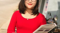 Cô Hà Ánh Phượng (SN 1991, dân tộc Mường) là giáo viên tiếng Anh của trường THPT Hương Cần, Thanh Sơn, Phú Thọ.