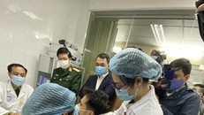 Một trong 3 người tình nguyện tiêm vắc-xin ngừa COVID-19 đầu tiên