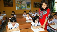 Giáo viên đóng vai trò dẫn lối trong xây dựng văn hóa ứng xử trong nhà trường.