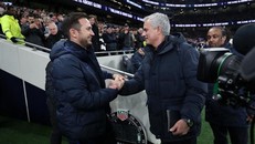 Mourinho đồng cảm với Lampard.