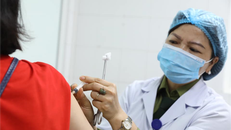 Tiêm mũi 2 thử nghiệm giai đoạn 2 vắc xin phòng COVID-19 Nano Covax cho tình nguyện viên