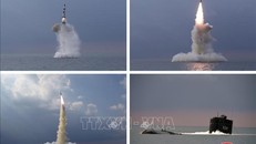 Một tên lửa đạn đạo kiểu mới được phóng thử từ tàu ngầm tại vùng biển ở Sinpo, Triều Tiên ngày 19/10/2021. Ảnh do Hãng thông tấn Trung ương Triều Tiên KCNA đăng phát. Ảnh: YONHAP/TTXVN