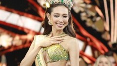 Thùy Tiên xuất sắc đăng quang Hoa hậu Hòa bình Quốc tế 2021