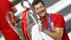 Tiền đạo Lewandowski đạt danh hiệu 'Cầu thủ xuất sắc nhất năm' của FIFA