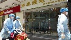 Các nhà bán lẻ tại Hong Kong (Trung Quốc) lao đao vì đại dịch COVID-19