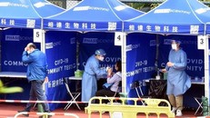 Hong Kong (Trung Quốc) xác định ưu tiên bảo vệ các viện dưỡng lão trước các làn sóng dịch COVID-19