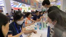 Vụ trưởng Vụ Giáo dục đại học hướng dẫn thí sinh sắp xếp nguyện vọng