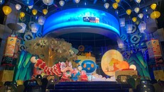 Không gian “thưởng trăng” rất riêng, một địa điểm check-in đậm chất số cho người dân Thủ đô tại sảnh PVcomBank