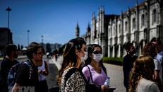 Du lịch Bồ Đào Nha vượt mức trước dịch COVID-19