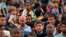 Nam Phi tôn vinh sự đa dạng văn hóa và chỉ trích chủ nghĩa bài ngoại