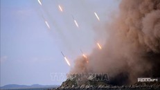 Triều Tiên bắn hàng trăm quả đạn pháo về vùng biển phía Đông và phía Tây