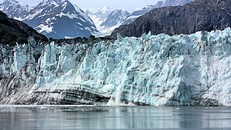 Nguy cơ một nửa số sông băng trên thế giới biến mất vào năm 2100