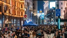 EU đối mặt vấn đề già hóa dân số do tỷ lệ sinh thấp