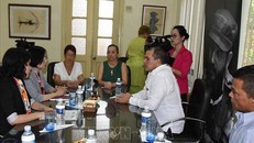 Thông tấn xã Việt Nam và Prensa Latina tăng cường hợp tác