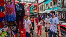 Giới chuyên gia y tế Malaysia khuyến nghị duy trì các biện pháp phòng, chống COVID-19